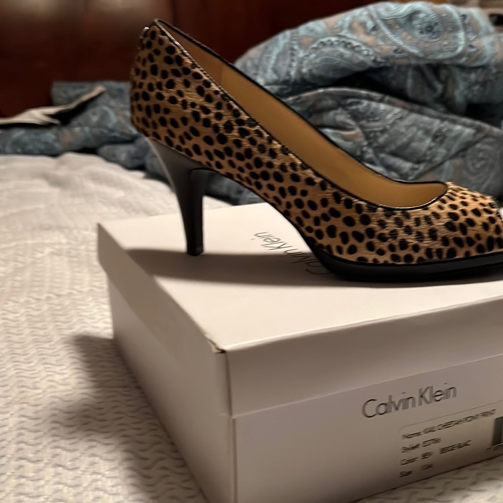 Cheetah CALVIN KLEIN-pumps 10women